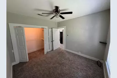 618 Woodard Avenue, Cleburne, TX 76033 - Photo 33