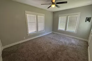 618 Woodard Ave, Cleburne, TX 76033 - Photo 27