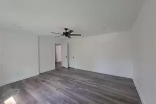 3024 N Crump St, Fort Worth, TX 76106 - Photo 7