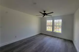 3024 N Crump St, Fort Worth, TX 76106 - Photo 9