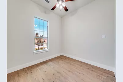 1901 Cascada Way, Little Elm, TX 75068 - Photo 19