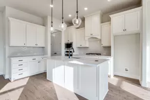 1901 Cascada Wy, Little Elm, TX 75068 - Photo 7