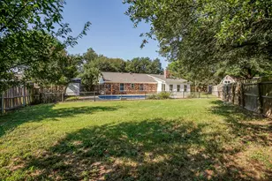 1003 Canton Rd, Cleburne, TX 76033 - Photo 31