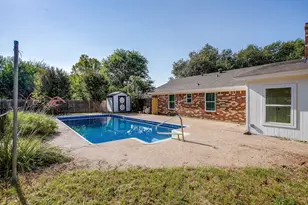 1003 Canton Rd, Cleburne, TX 76033 - Photo 33