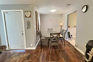 906 7th St, Brownwood, TX 76801 - Photo 5