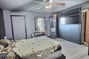 906 7th St, Brownwood, TX 76801 - Photo 9