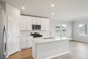 604 Tidal Dr, Princeton, TX 75071 - Photo 3