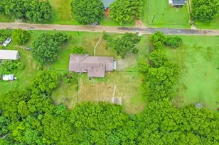 203 S Hogg St, Streetman, TX 75859 - Photo 3