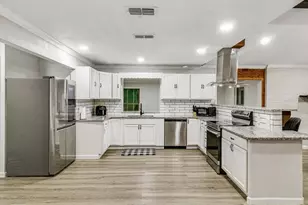 203 S Hogg St, Streetman, TX 75859 - Photo 15