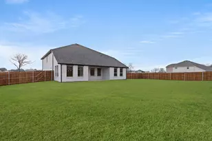 1424 Elle Ln, Aubrey, TX 76227 - Photo 29