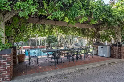 1001 Elizabeth Boulevard, Fort Worth, TX 76110 - Photo 29