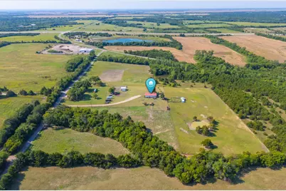 511 County Road 2765, Honey Grove, TX 75446 - Photo 3