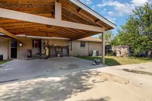 3462 Pebbleshores Dr, Dallas, TX 75241 - Photo 15