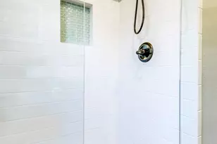 4707 Wateka Dr, Dallas, TX 75209 - Photo 11