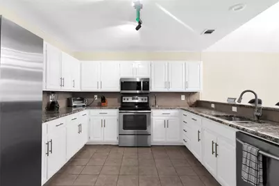 2416 Garden Park Court, Arlington, TX 76013 - Photo 13