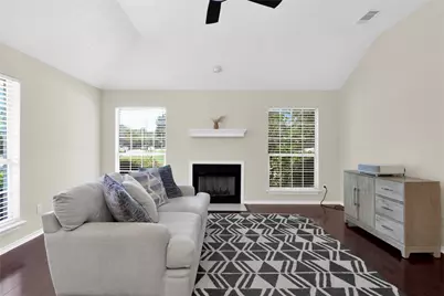 2416 Garden Park Court, Arlington, TX 76013 - Photo 9