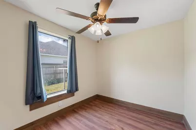 1601 Sam Houston Street, Bellmead, TX 76705 - Photo 9