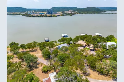 1048 Kennon Point, Palo Pinto, TX 76484 - Photo 13