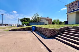 816 Redbud Dr, DeSoto, TX 75115 - Photo 15