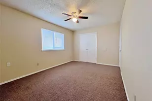 816 Redbud Dr, DeSoto, TX 75115 - Photo 11