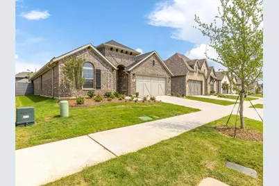 7001 Mapleshade Way, Little Elm, TX 76227 - Photo 3