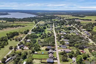 5905 Collins Ct, Granbury, TX 76048 - Photo 29