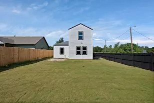 5905 Collins Ct, Granbury, TX 76048 - Photo 25