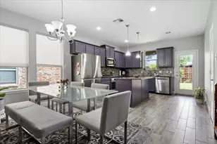 10121 Bridgewater Dr, McKinney, TX 75072 - Photo 9