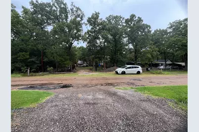 147 Golden Oaks Drive, Mabank, TX 75156 - Photo 3