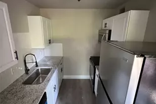 612 Londonderry Ln, Denton, TX 76205 - Photo 3