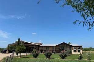 18729 County Rd 620, Venus, TX 76084 - Photo 3