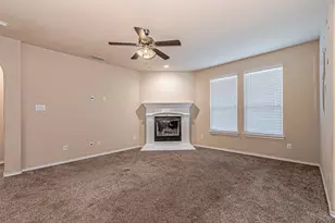 11460 Starlight Ranch Trail, Fort Worth, TX 76052 - Photo 17