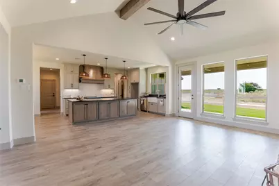 1033 Lilly Lane, Weatherford, TX 76088 - Photo 11