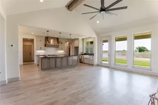 1033 Lilly Ln, Weatherford, TX 76088 - Photo 11