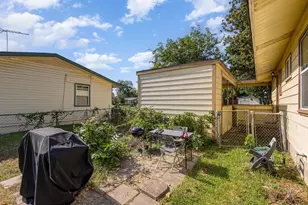 1612 Dent St, Garland, TX 75042 - Photo 23