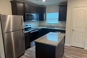 111 Lady Bird Ct, Venus, TX 76084 - Photo 5