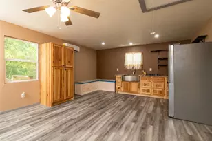 14313 Fm 645, Palestine, TX 75803 - Photo 23