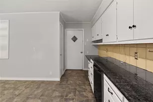 4009 Western Cir, Greenville, TX 75401 - Photo 13