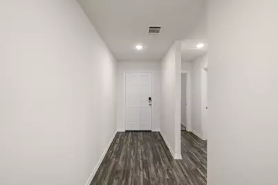 433 Rose, Cleburne, TX 76033 - Photo 3