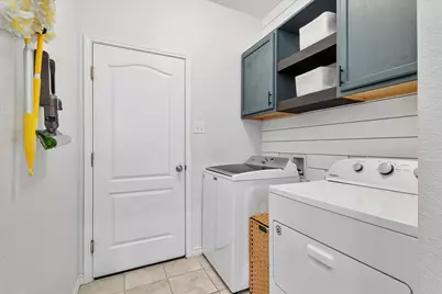 800 Brock Drive, Aubrey, TX 76227 - Photo 17