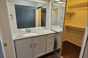 11802 Garden Terrace Dr, Dallas, TX 75243 - Photo 17