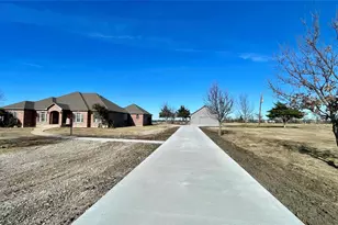 867 Durning Rd, Van Alstyne, TX 75495 - Photo 7