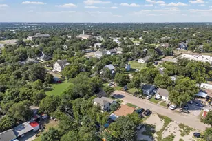 1205 N 17th St, Waco, TX 76707 - Photo 35