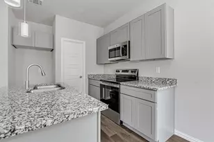 5013 Cottey St, Fort Worth, TX 76105 - Photo 11