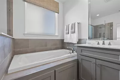 1017 Karis Boulevard, Crowley, TX 76036 - Photo 19