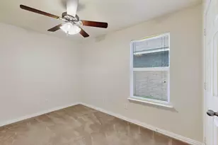 8627 Cedar Post Ct, Dallas, TX 75227 - Photo 21