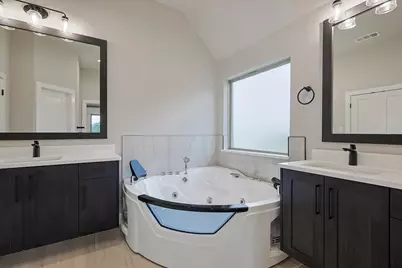 2084 Glenhollow Drive, Weatherford, TX 76088 - Photo 21