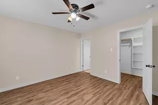 210 N Harrison St, McGregor, TX 76657 - Photo 15