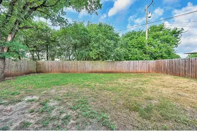 210 N Harrison Street, McGregor, TX 76657 - Photo 23