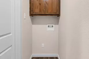 210 N Harrison St, McGregor, TX 76657 - Photo 13